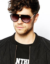 Load image into Gallery viewer, VOGUE